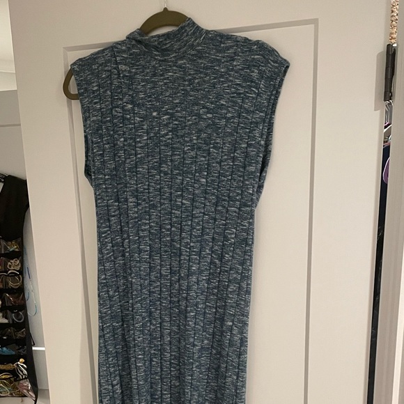 Sweater dress - Picture 5 of 5